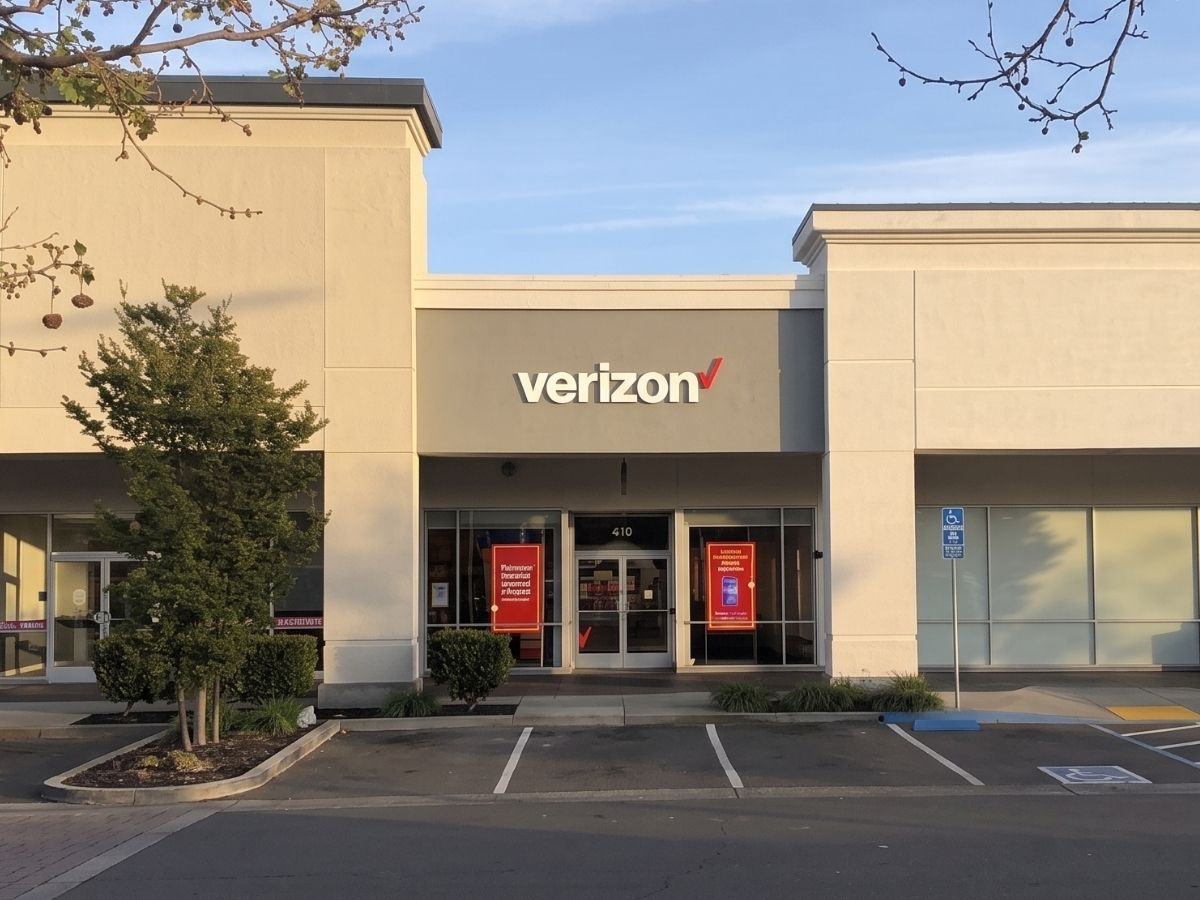 Wireless Plus El Cerrito - Verizon Authorized Retailer in El Cerrito, CA