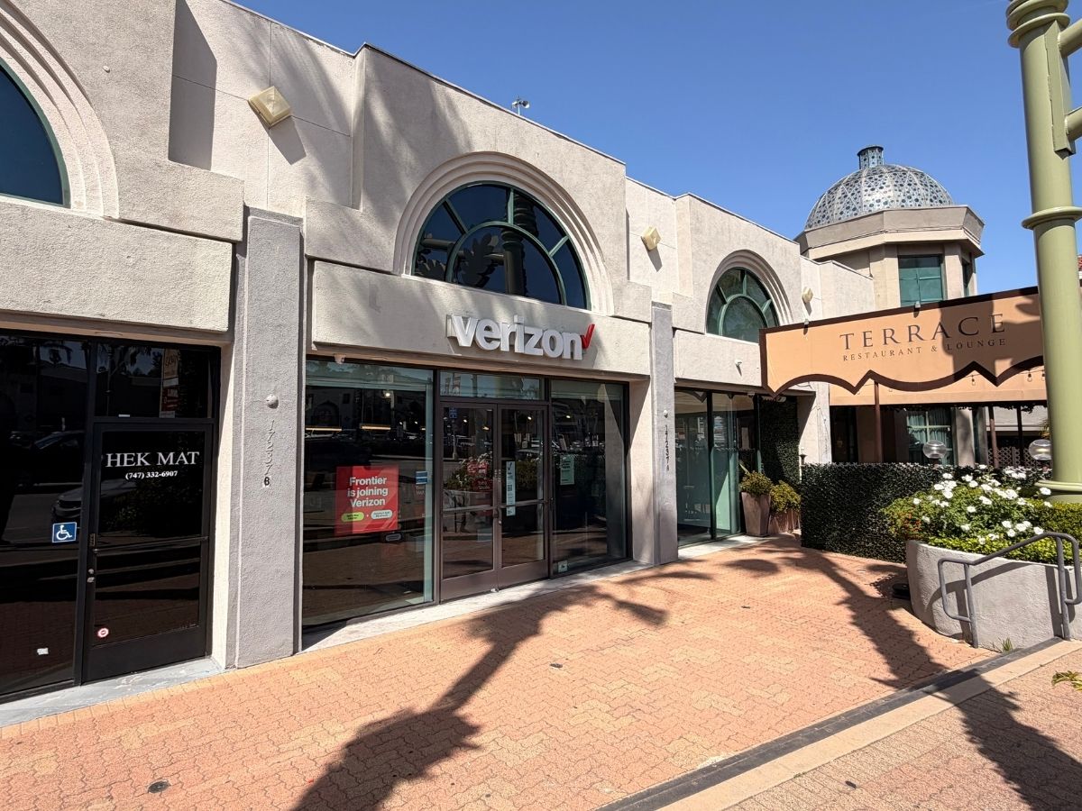 Wireless Plus Encino - Verizon Authorized Retailer in Encino, CA