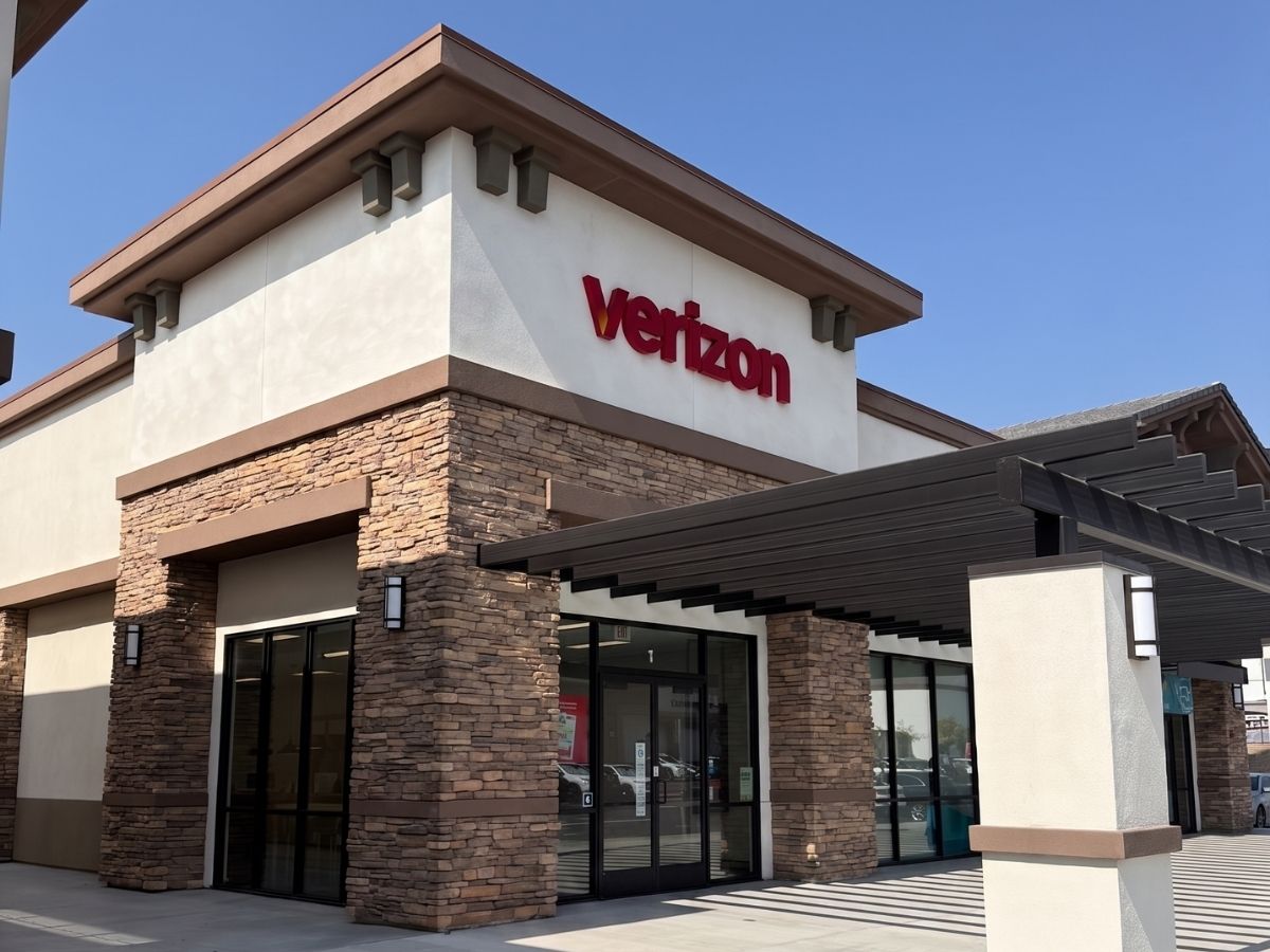 Wireless Plus Highland - Verizon Authorized Retailer in Highland, CA