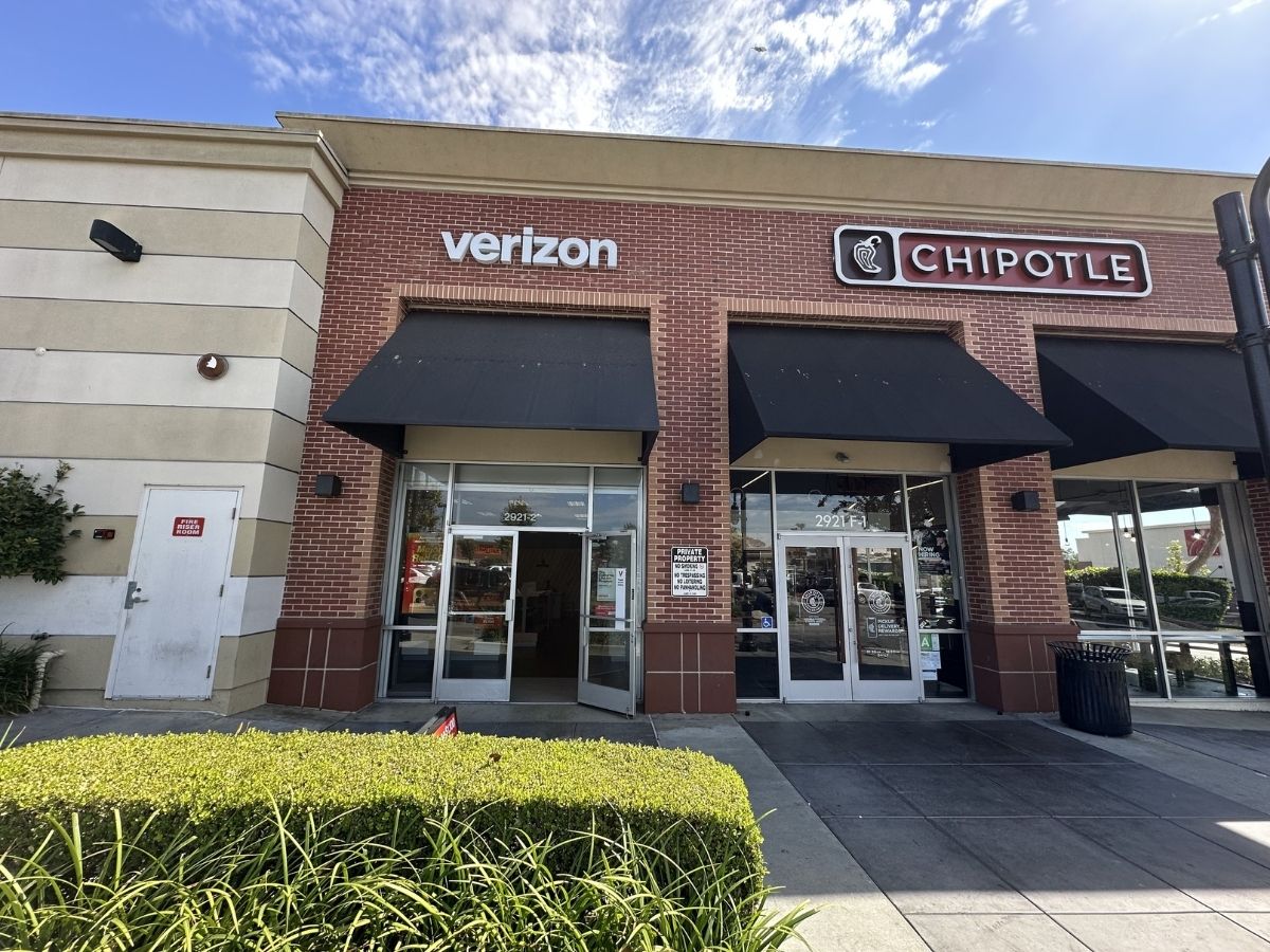 Wireless Plus Los Feliz - Verizon Authorized Retailer in Los Angeles, CA