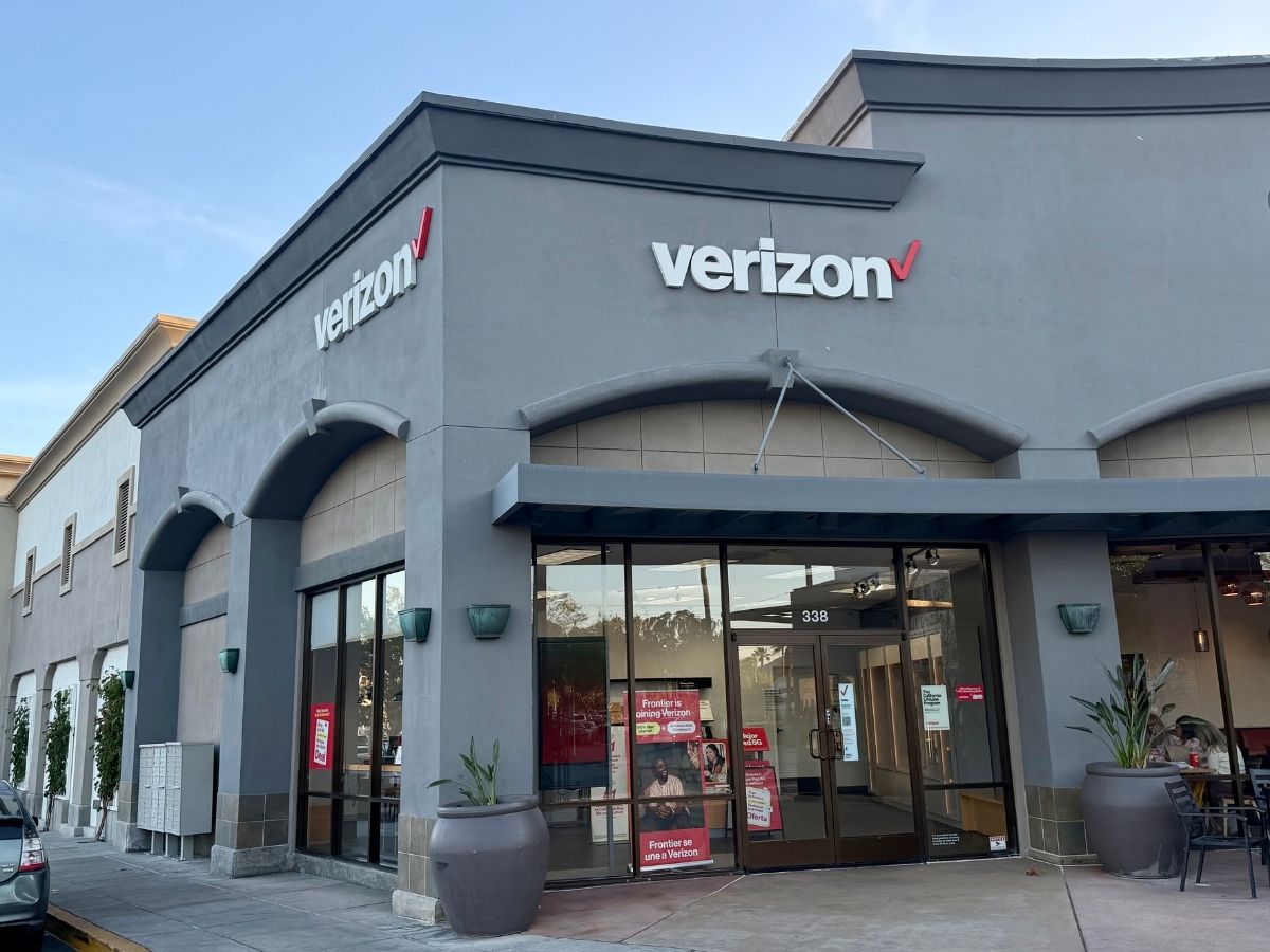 Wireless Plus Riverside - Verizon Authorized Retailer in Riverside, CA
