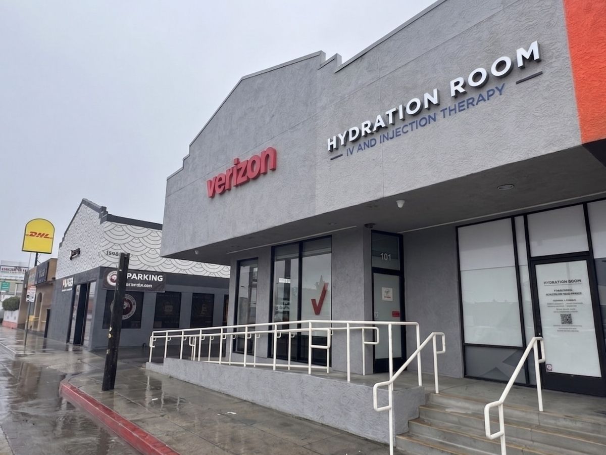 Wireless Plus Venice - Verizon Authorized Retailer in Venice, CA